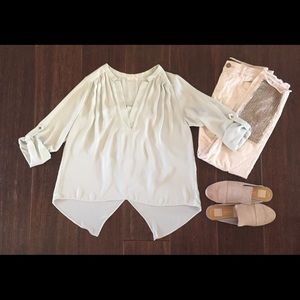 Sis Sis Flowing Cross Hung Pleated Back, Small